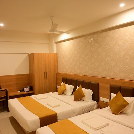 Bimba Hotels Mysore Exteriör bild
