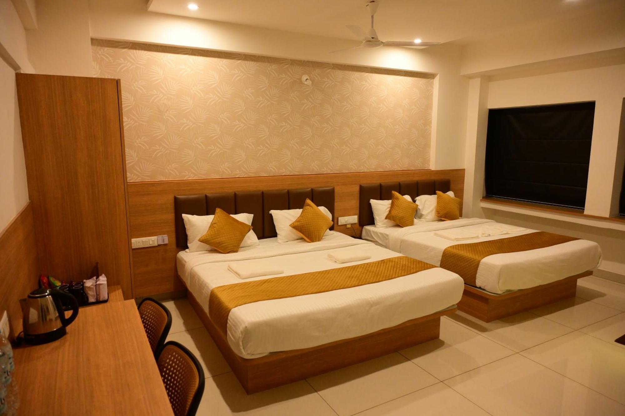 Bimba Hotels Mysore Exteriör bild