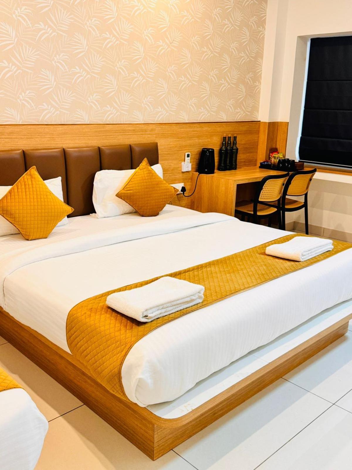 Bimba Hotels Mysore Exteriör bild