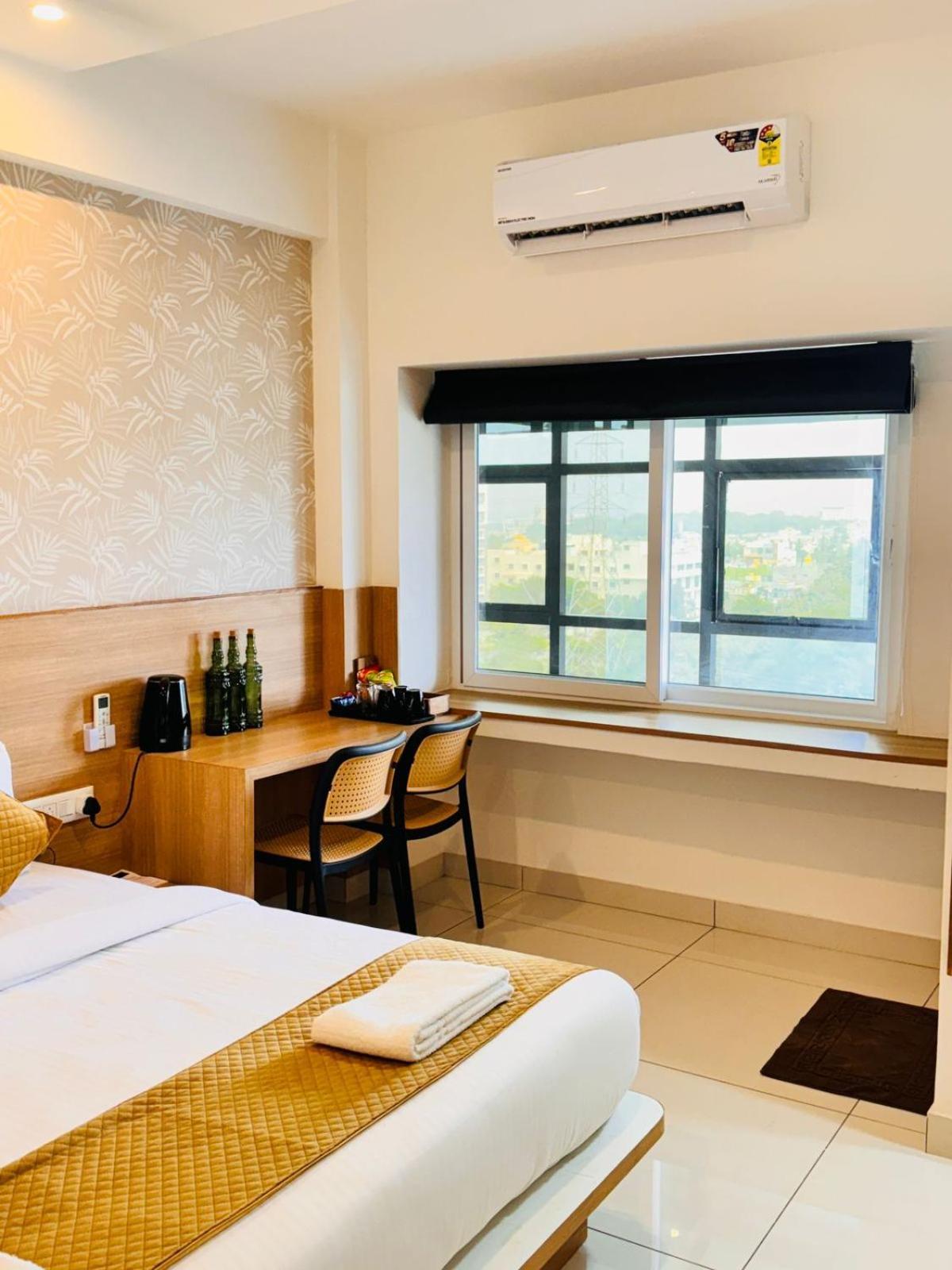 Bimba Hotels Mysore Exteriör bild